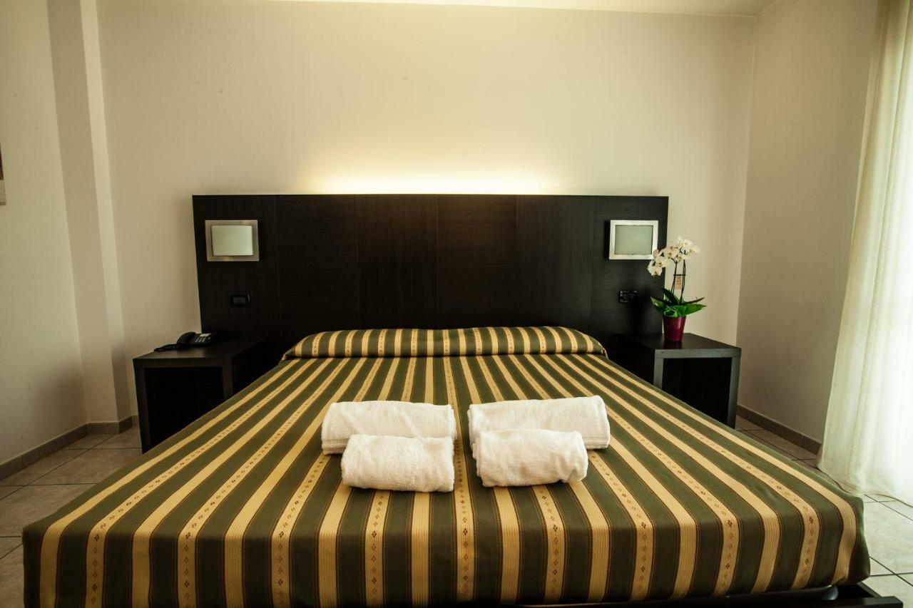 Hotel Davide Rivoli  Εξωτερικό φωτογραφία